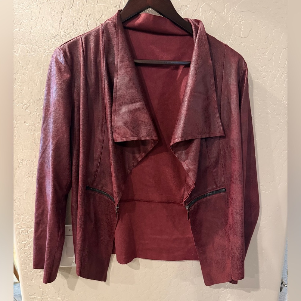 ReVd’elle Paris Women's Burgundy Jacket